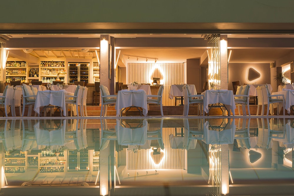 La Piscine Art Hotel, Philian Hotels and Resorts - Adults Only 44/70