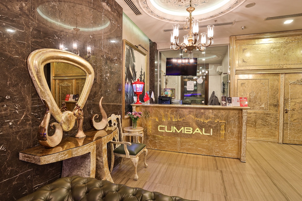 Lobby at CUMBALI PLAZA HOTEL, ISTANBUL