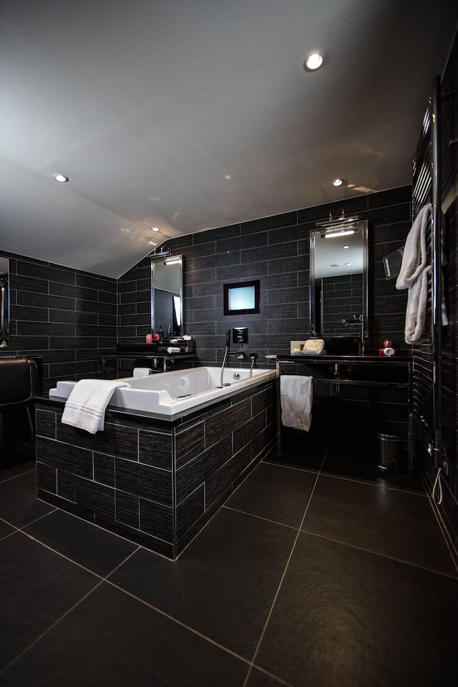 Avenue Lodge Hotel 47/50