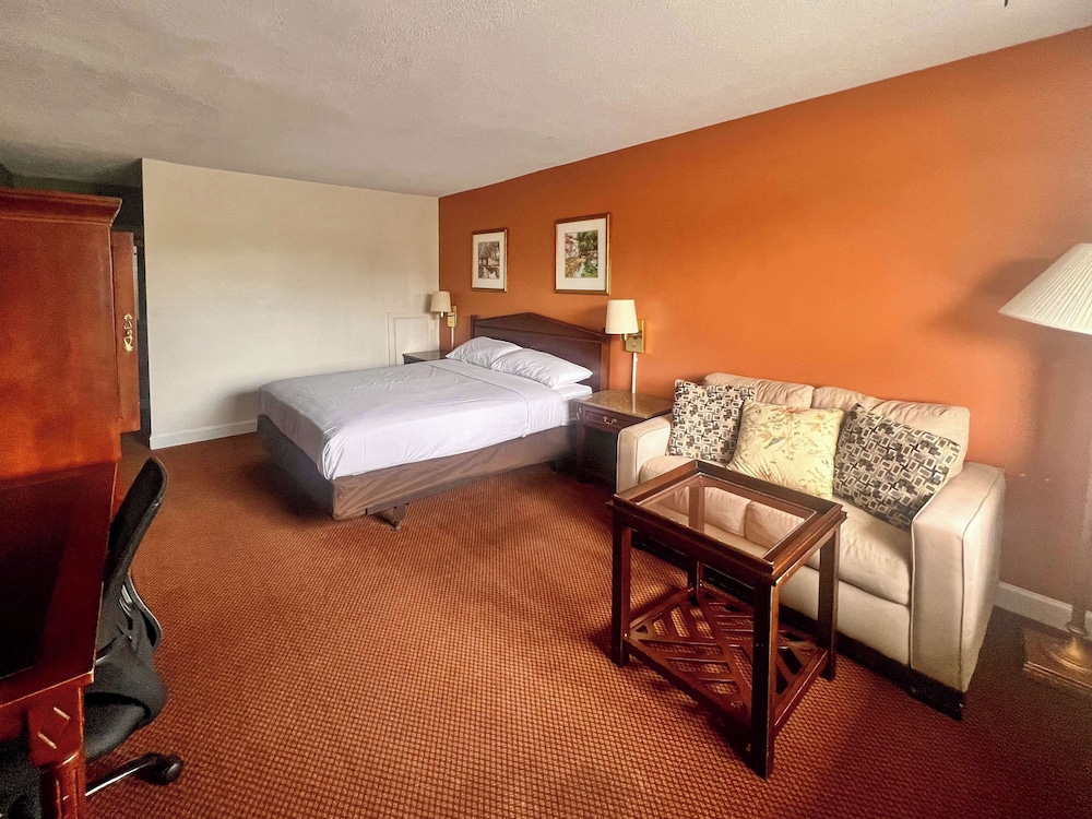 Motel6 Culpeper, VA 23/52