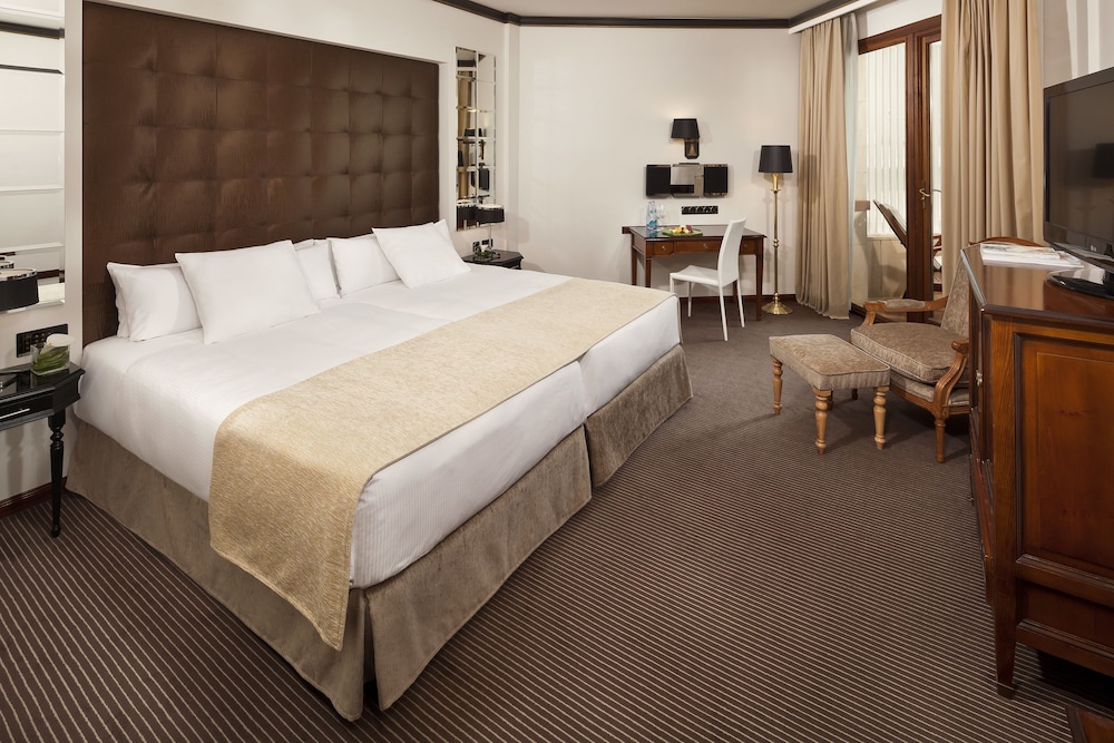 Hotel Victoria Gran Melia 13/69