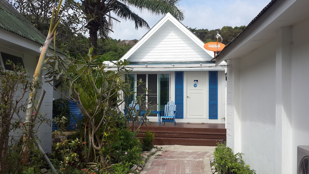 Pp Blue Sky Resort 40/42