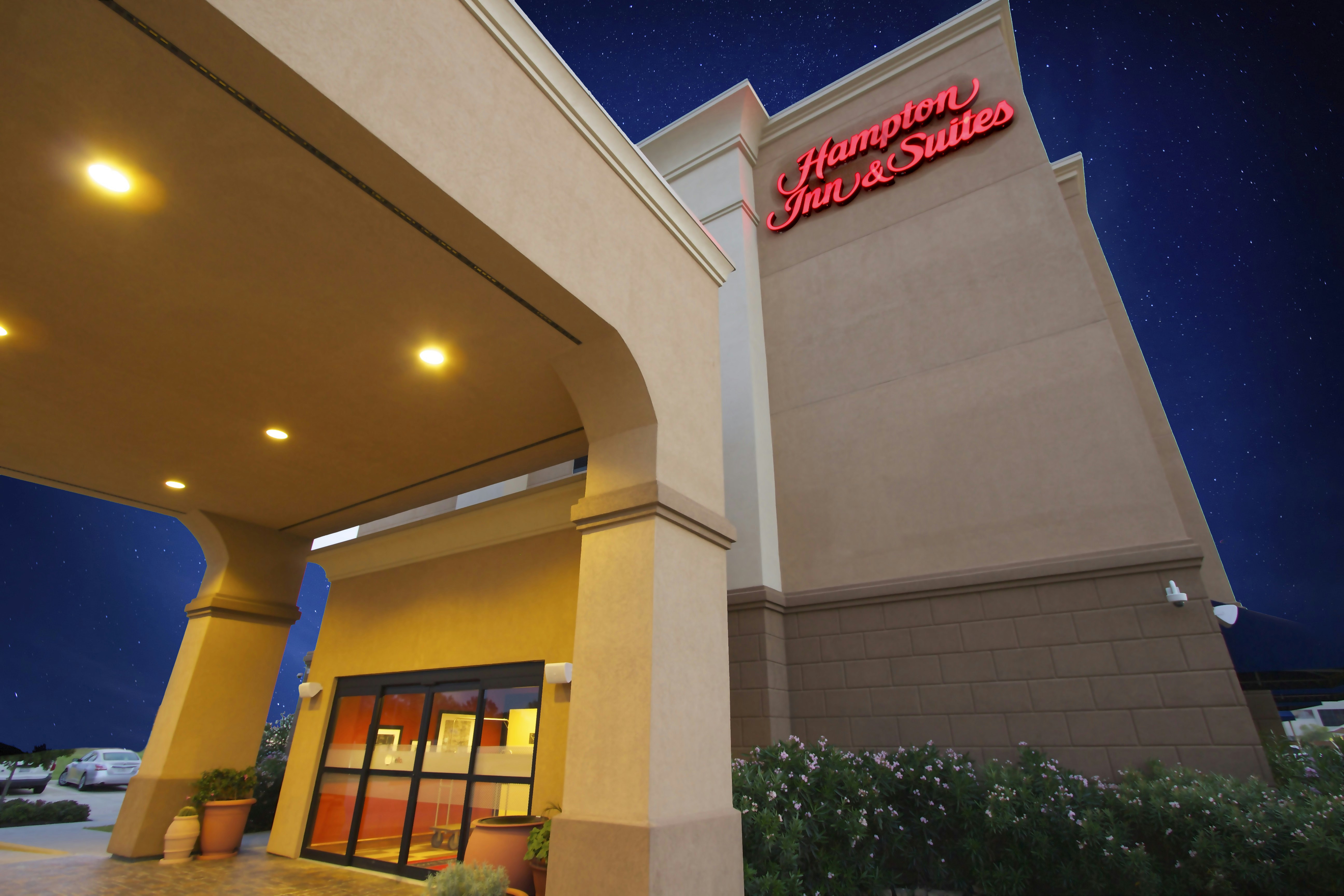 Hampton Inn & Suites Tomball Houston NW 7/86