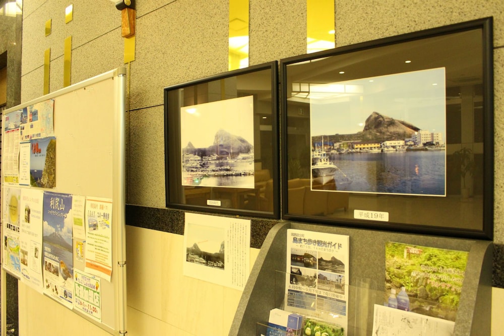 RISHIRI MARINE HOTEL 23/39