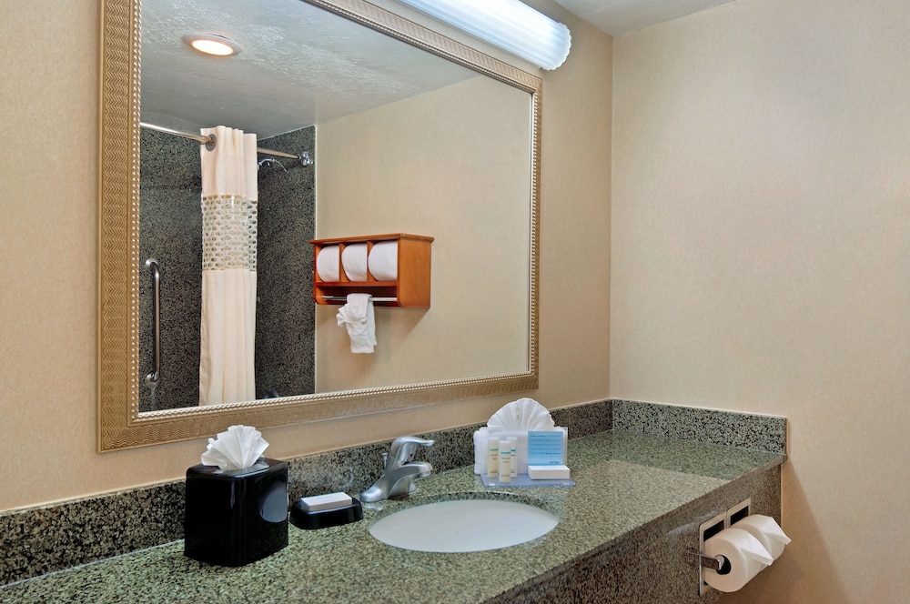 Hampton Inn Lake Havasu 20/49
