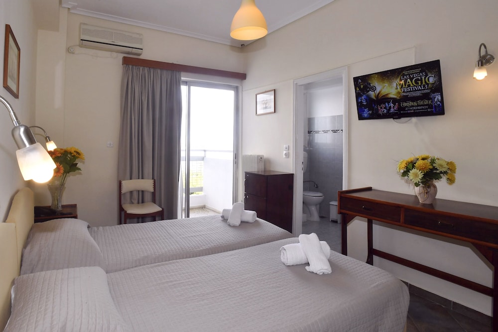 Siagas Beach Hotel 13/47