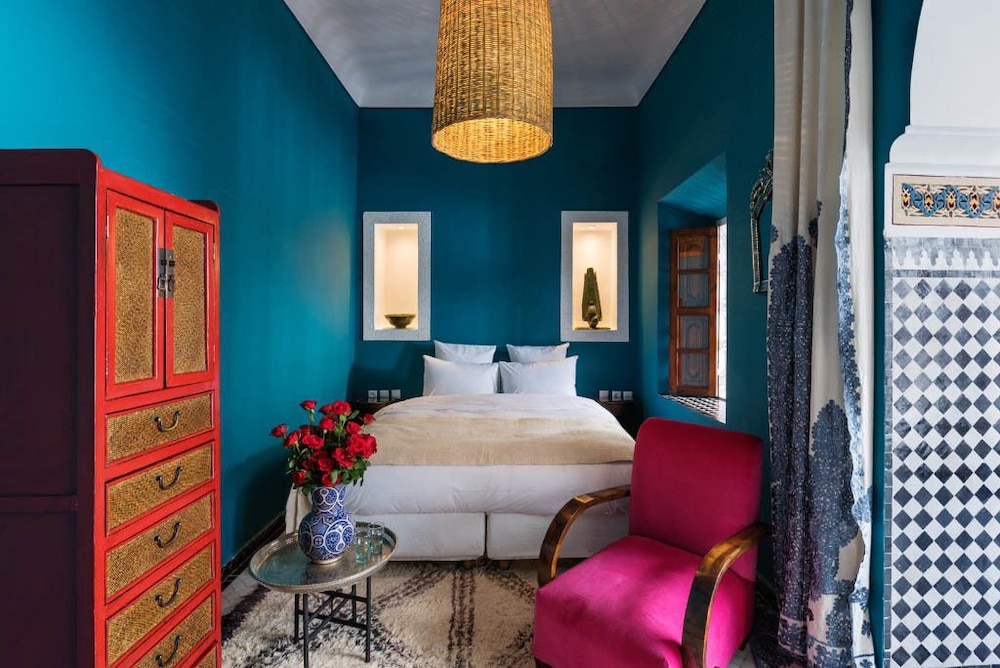 Riad Les Yeux Bleus 27/75