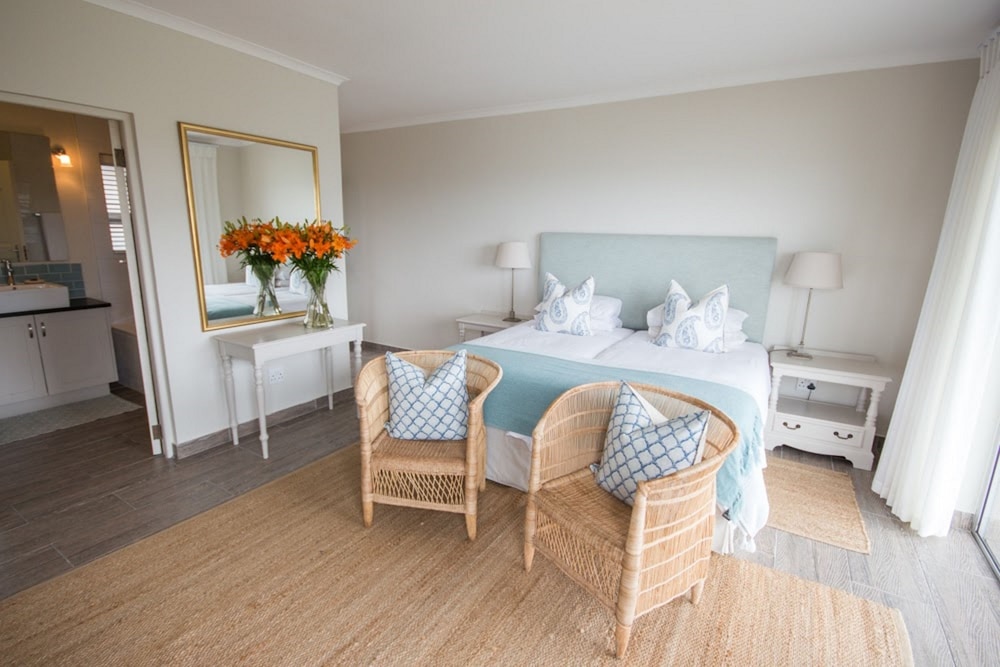 Headlands House Guest Lodge 6/50