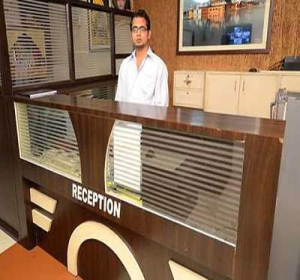 Hotel Kota Royal 14/49