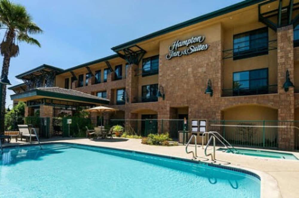 HAMPTON INN SUITES AGOURA HILL