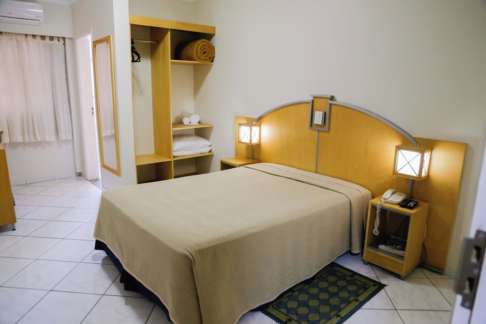 Astron Associado Estoril Hotel 23/64