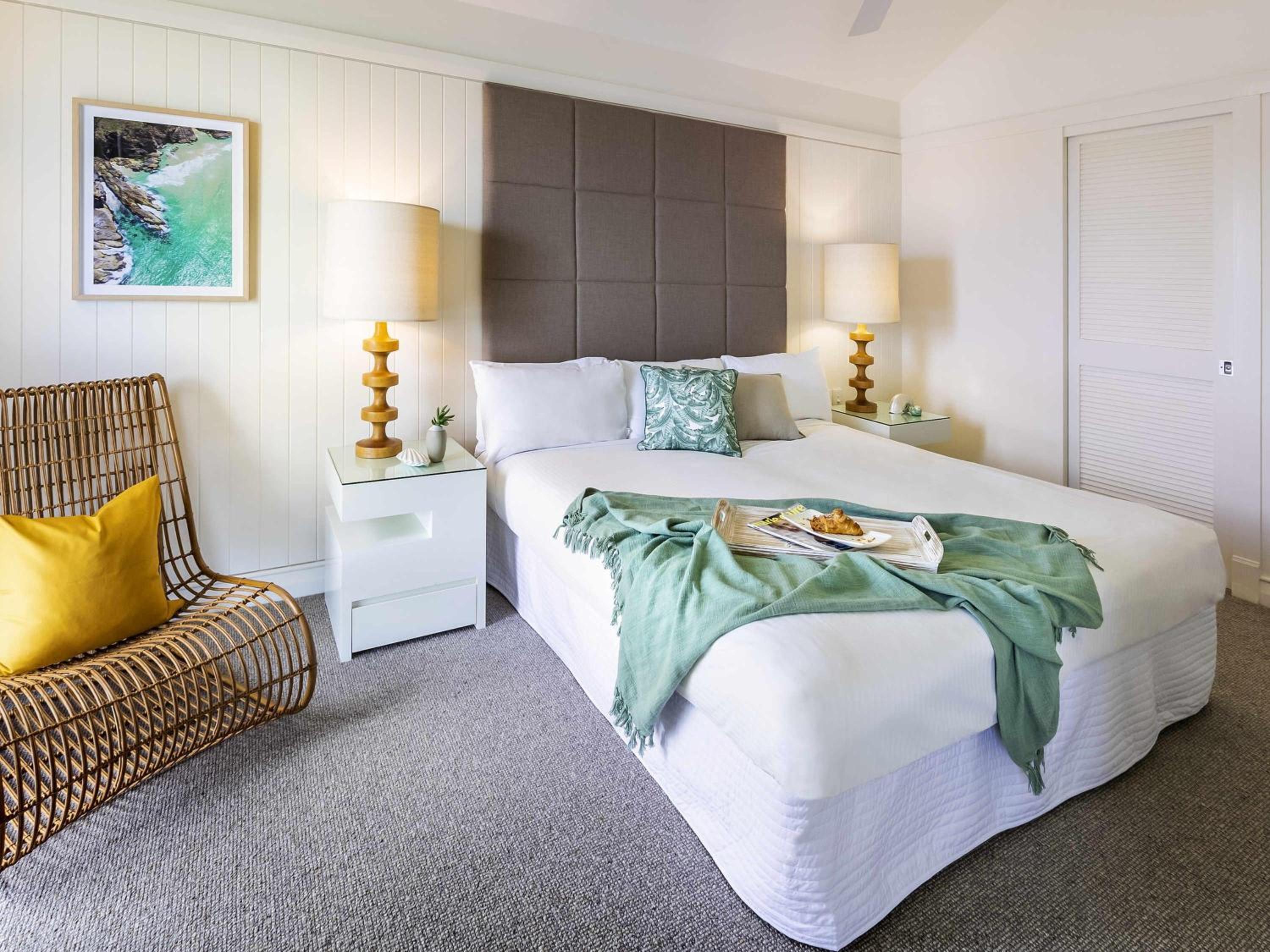 Overwater, Bungalow, King Bed
