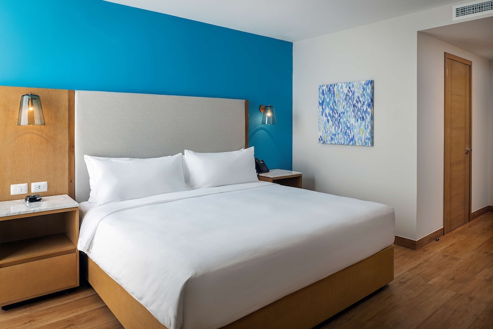 Hilton Garden Inn Cancun Airport 13/44