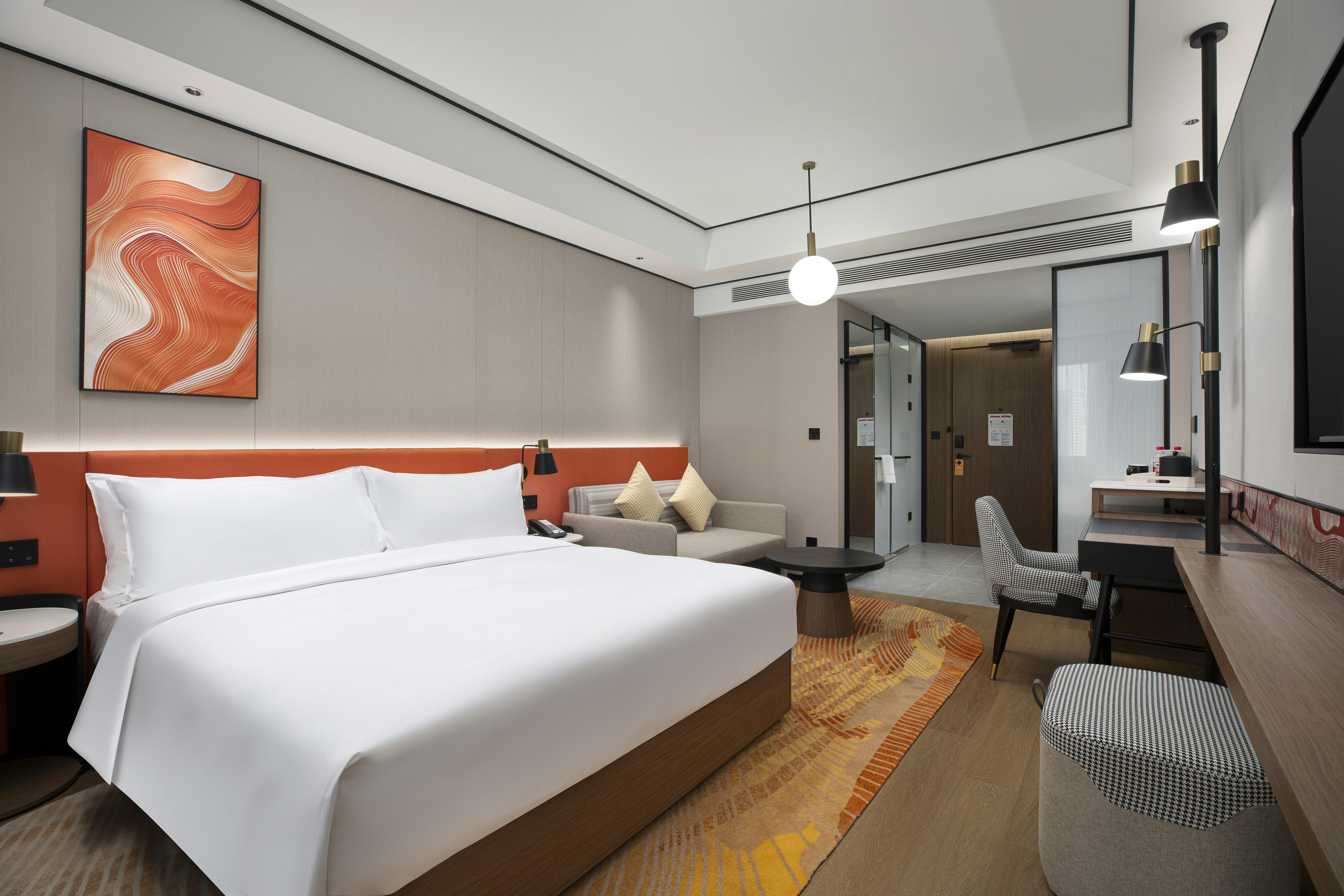 GUEST ROOM, KING BED, SOFA