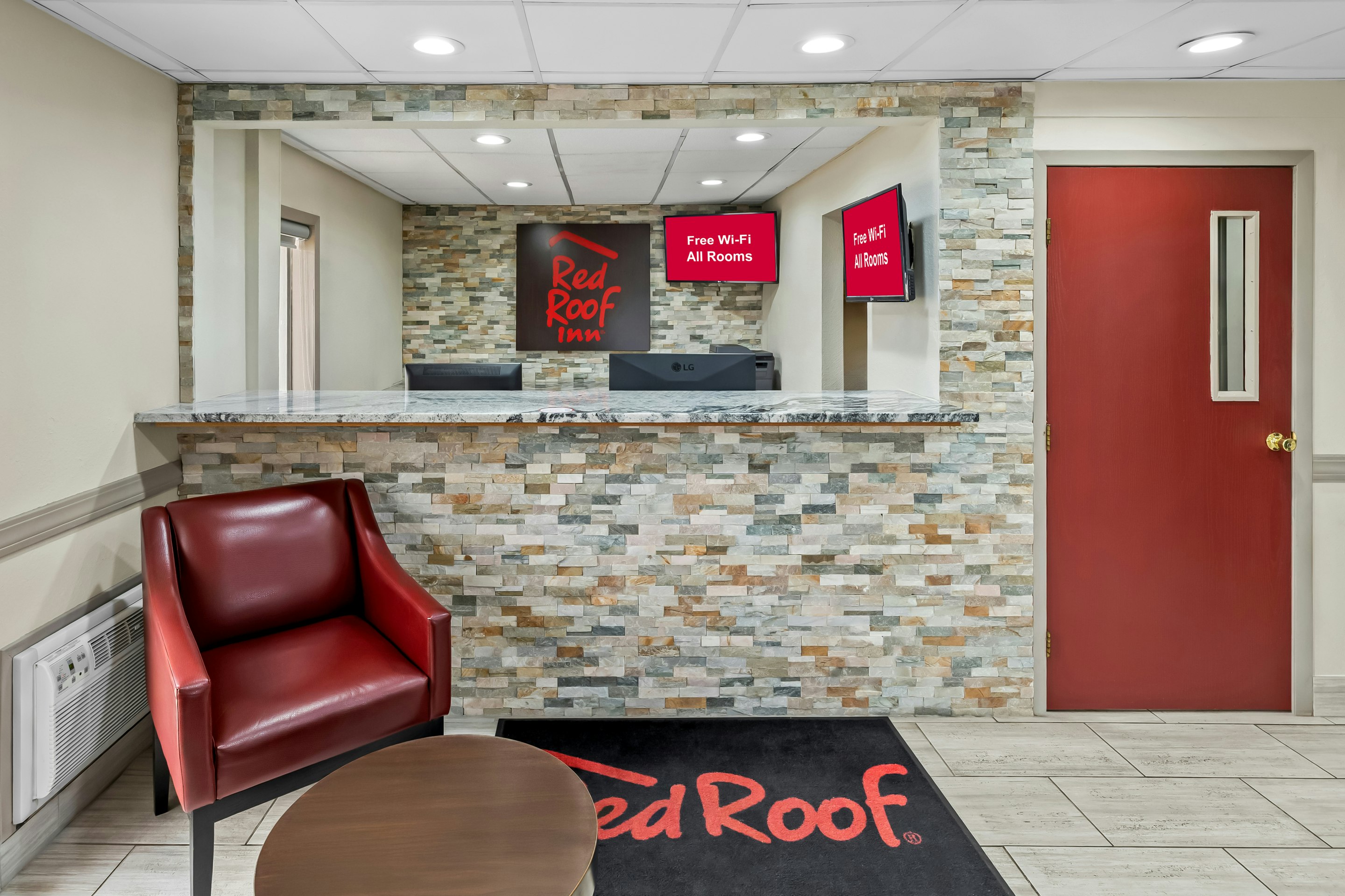Red Roof Inn Ames 6/35