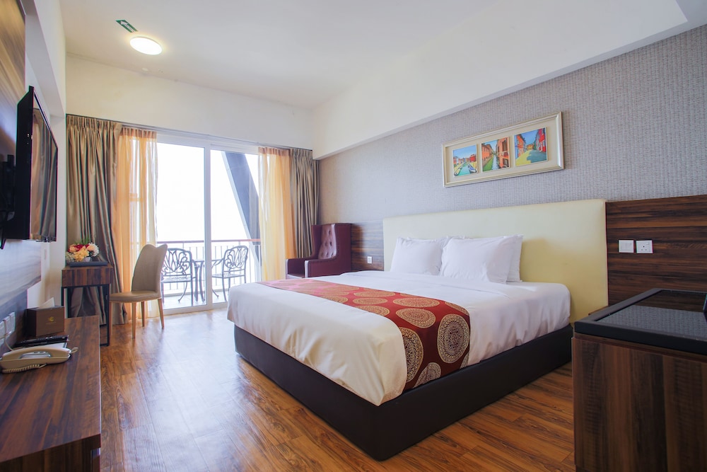 Amerald Resort Hotel 14/35