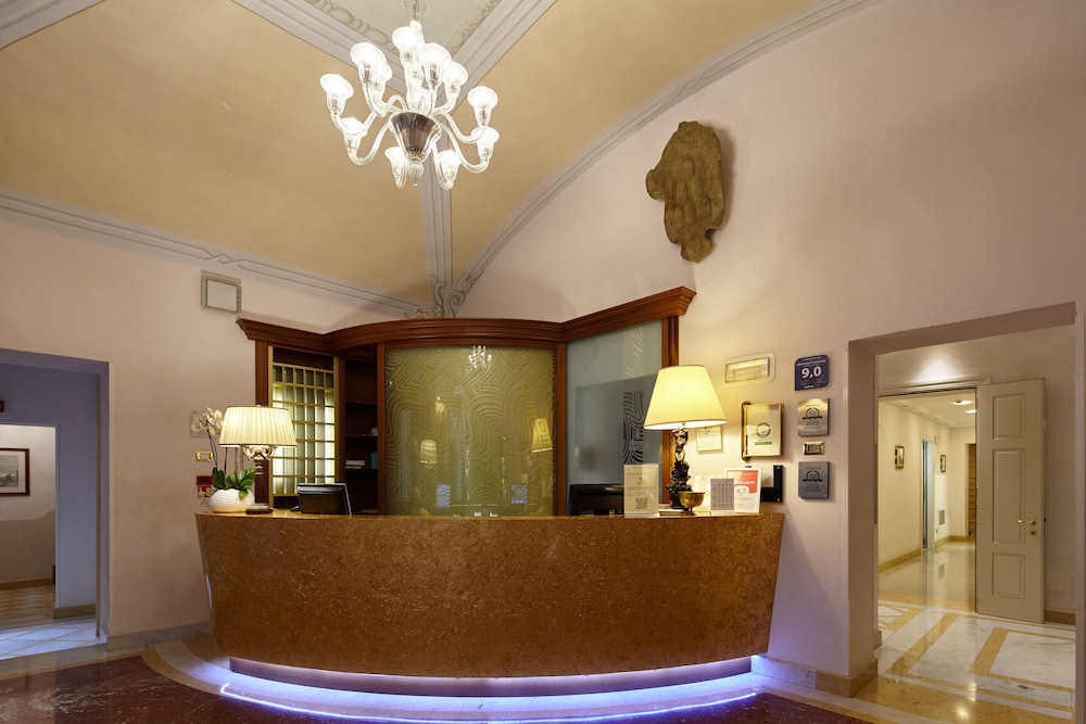 Lobby at Golden Tower Hotel and Spa, FLORENCE