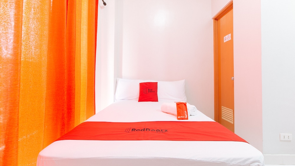 Reddoorz Near Naia Terminal 1 11/33