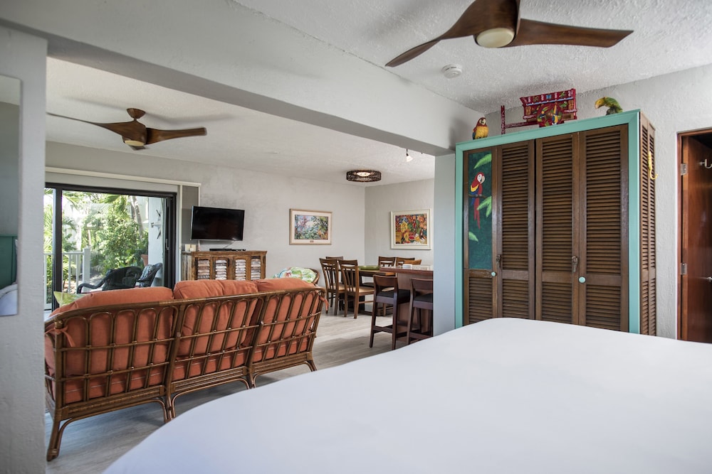 Point Pleasant Resort 10/81