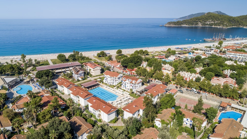 Belcekum Beach Hotel 24/44