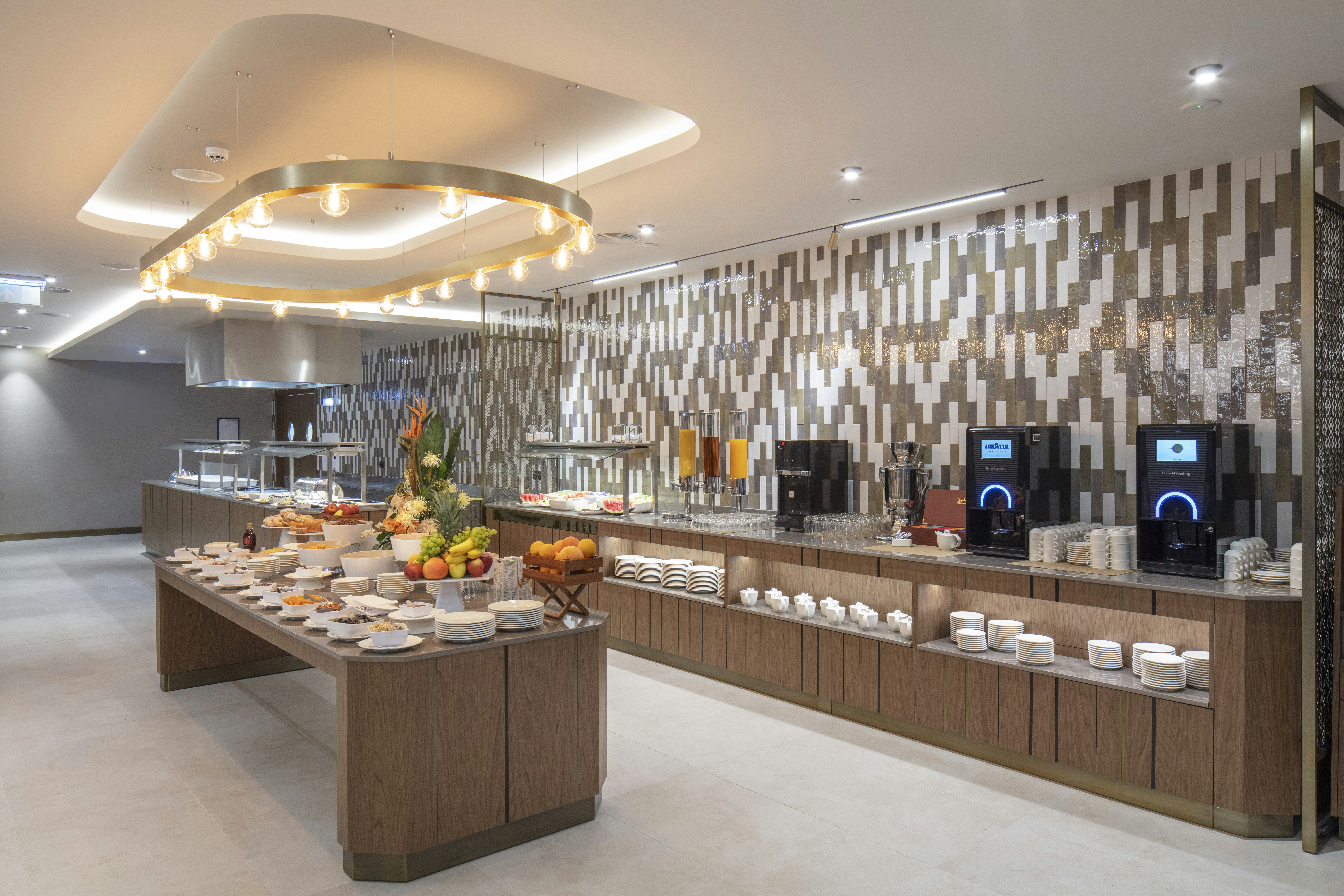 DoubleTree by Hilton Plovdiv Center 3/55