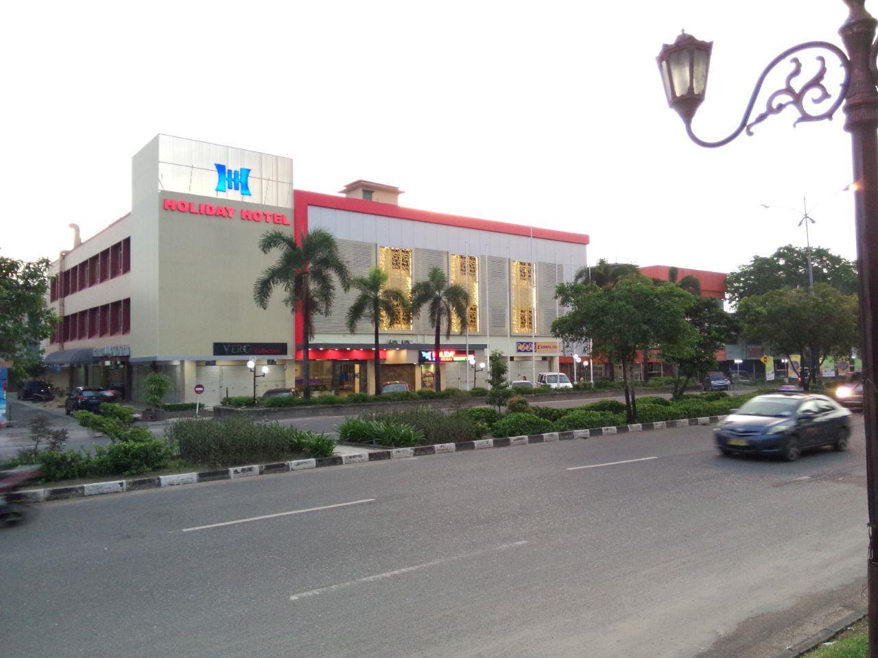 Holiday Hotel Batam 23/27