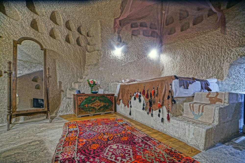 Anatolian Houses 35/73