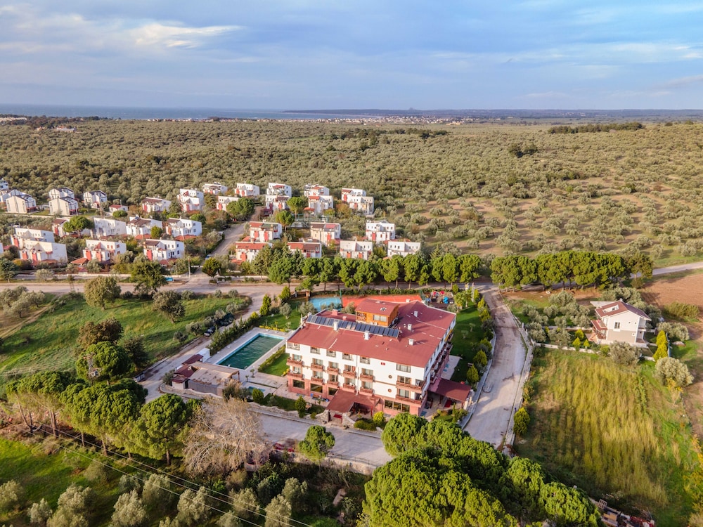 Troya Otel 46/50