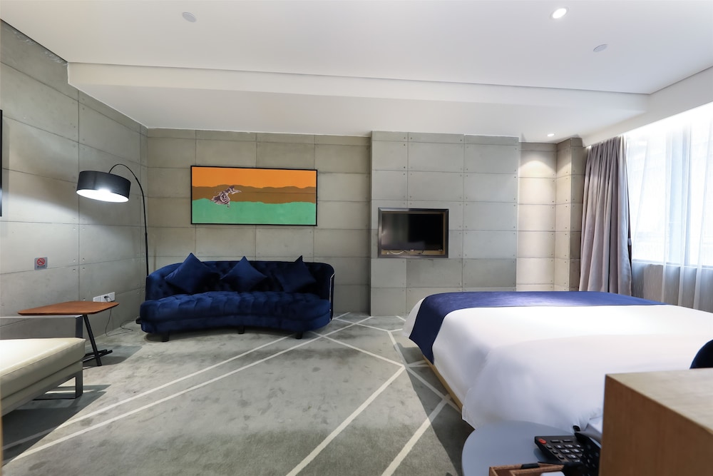 Arrivee Hotel 13/42