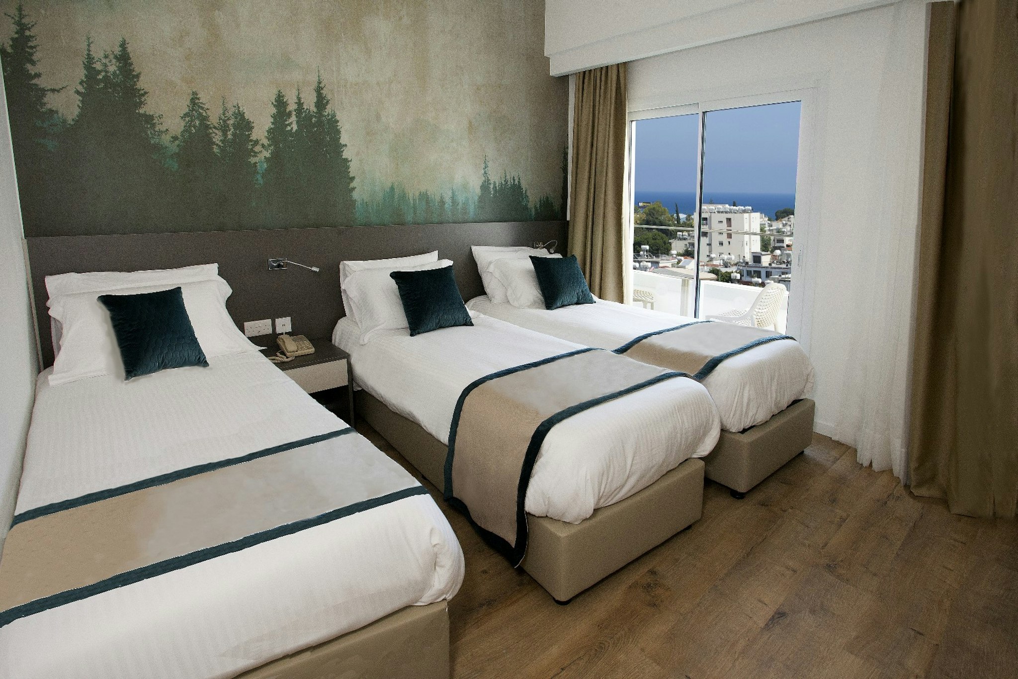 Pefkos City Hotel 4/23