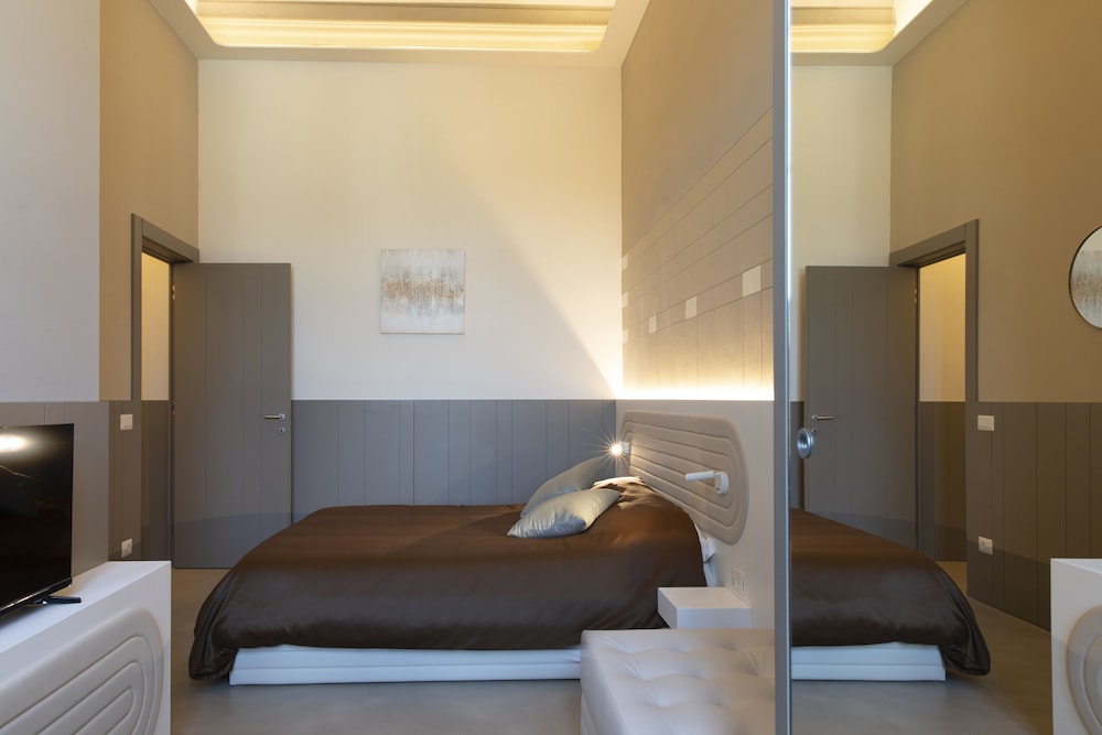 Palazzo Dei Ciompi Suites 9/71