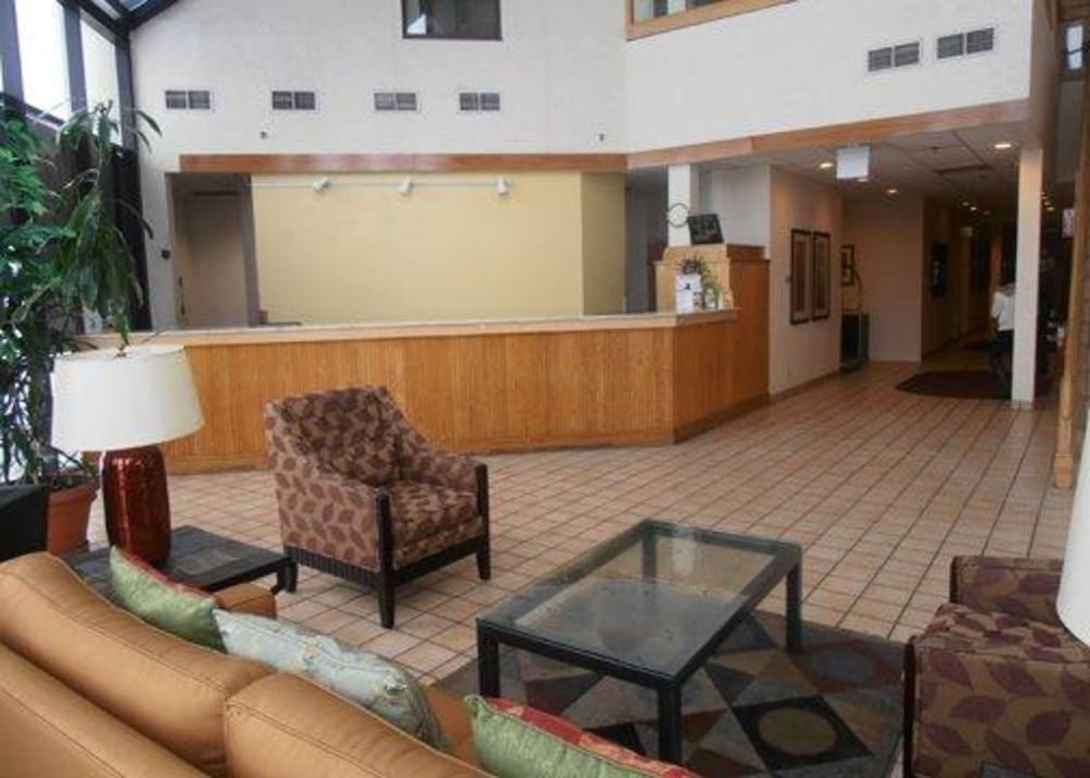 Quality Inn & Suites Fort Collins East 9/58