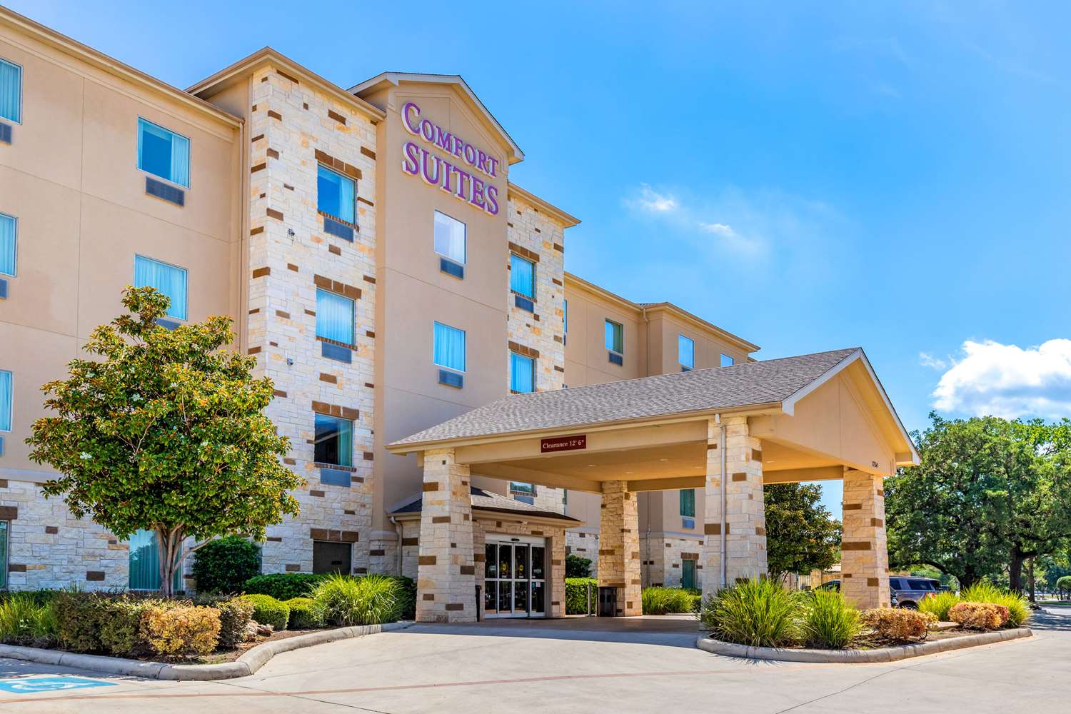 Comfort Suites San Antonio North - Stone Oak 20/20
