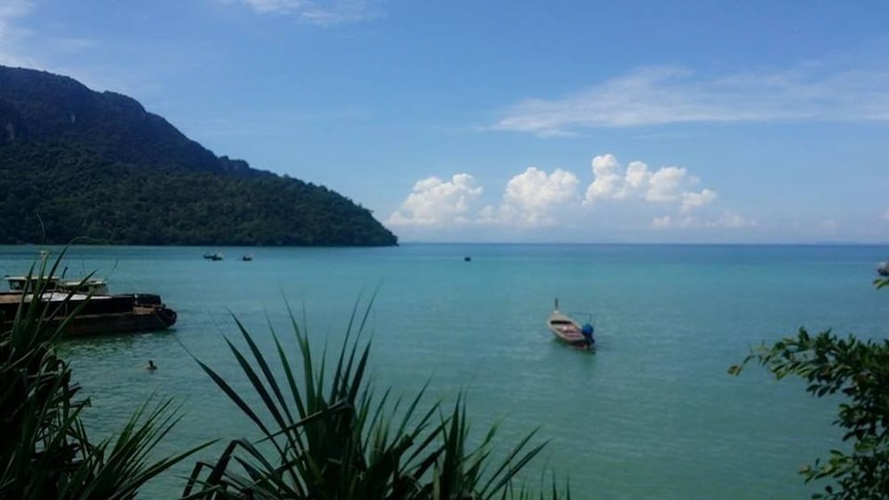 Phi Phi Green House 30/49