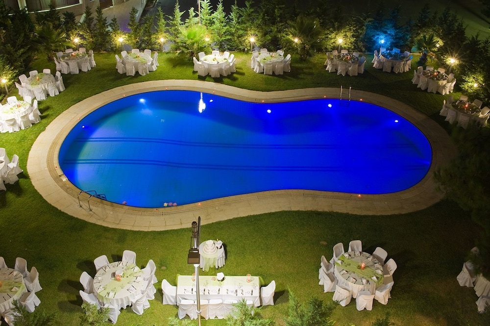 Parnis Palace Hotel Suites 16/25
