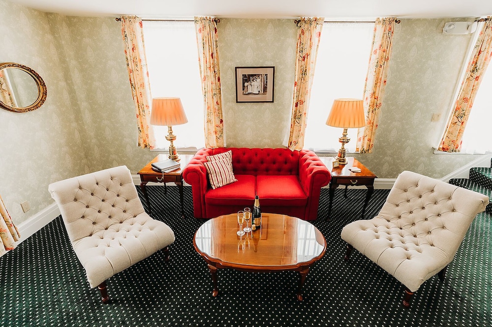 The Rochester Inn, A Historic Hotel 42/70
