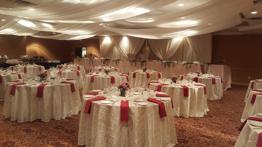 Four Points by Sheraton Point Edward Sarnia 43/62