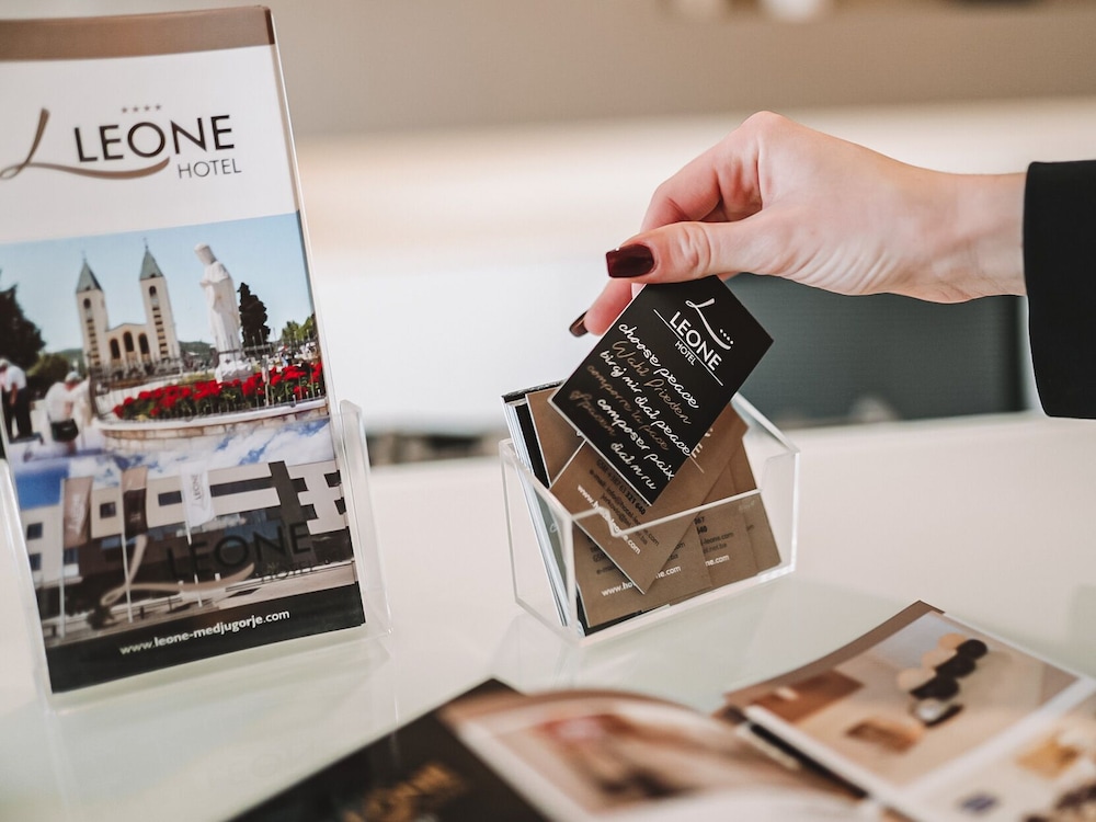 Hotel Leone 38/60
