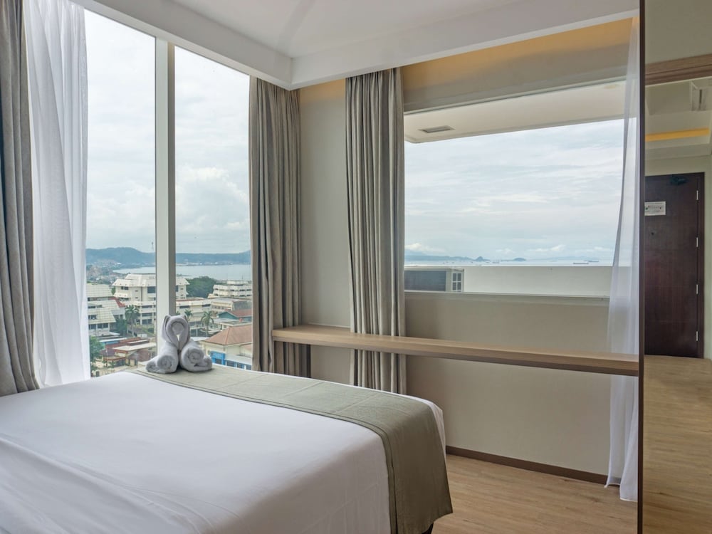 Golden Tulip Springhill Lampung 19/50