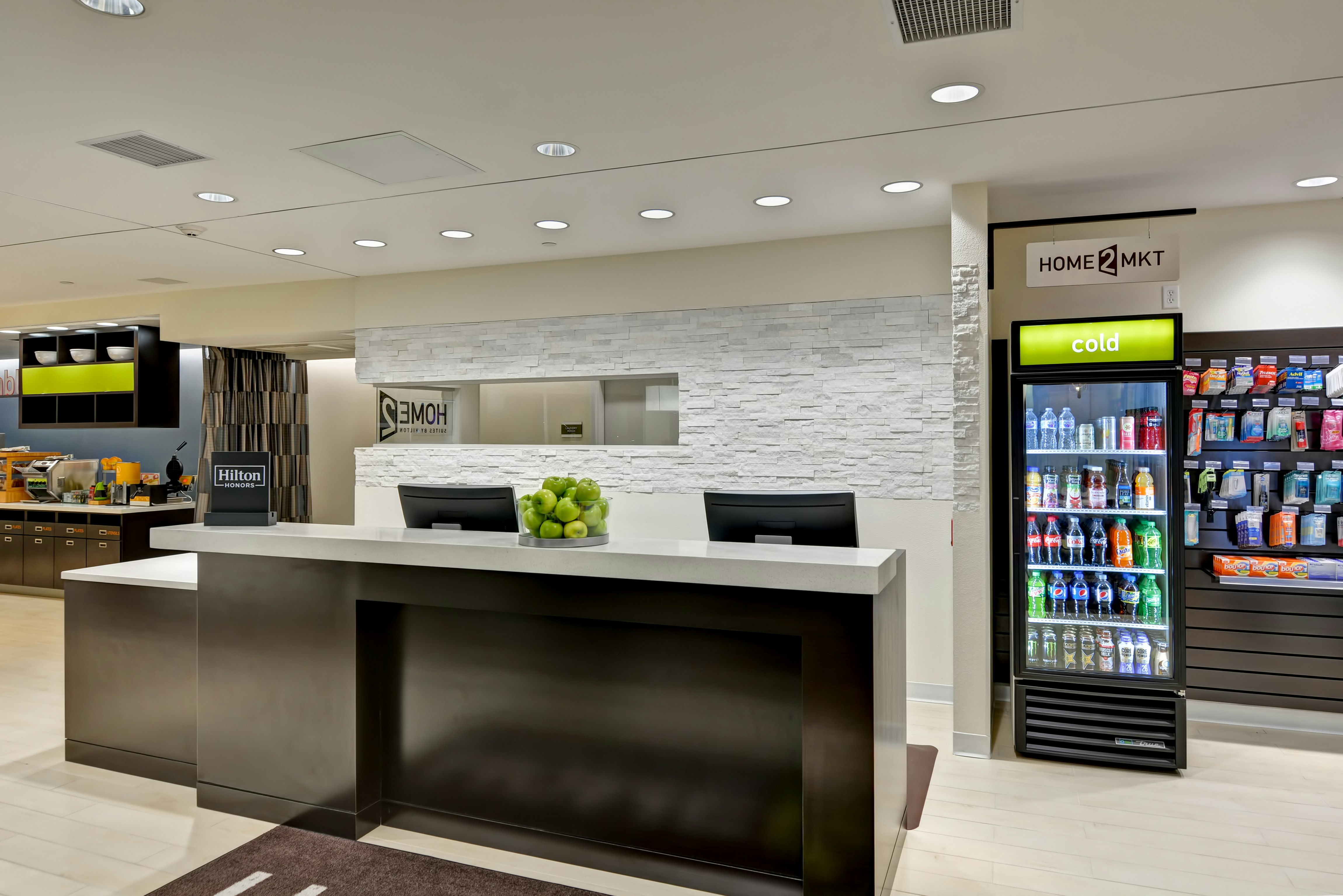 Lobby at Home2 Suites By Hilton Azusa, AZUSA - CA