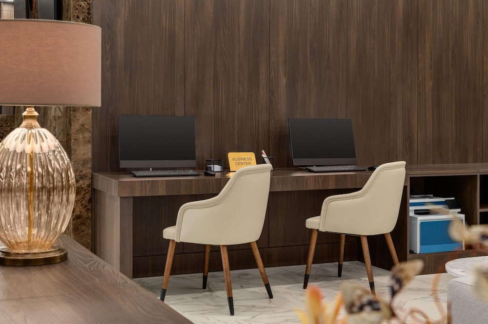 Ramada by Wyndham Istanbul Airport Arnavutkoy 55/68
