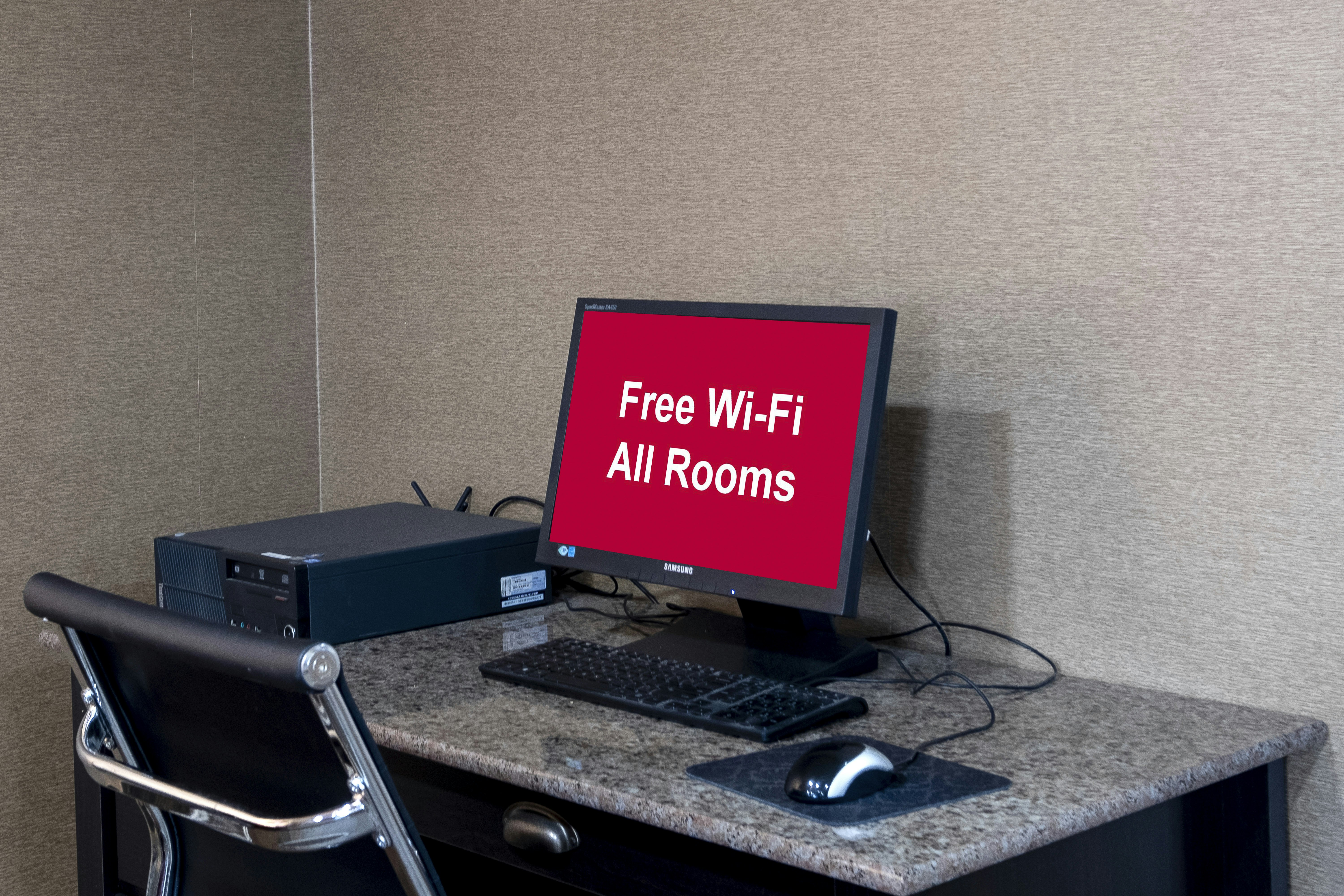 Red Roof Inn Prattville 37/42
