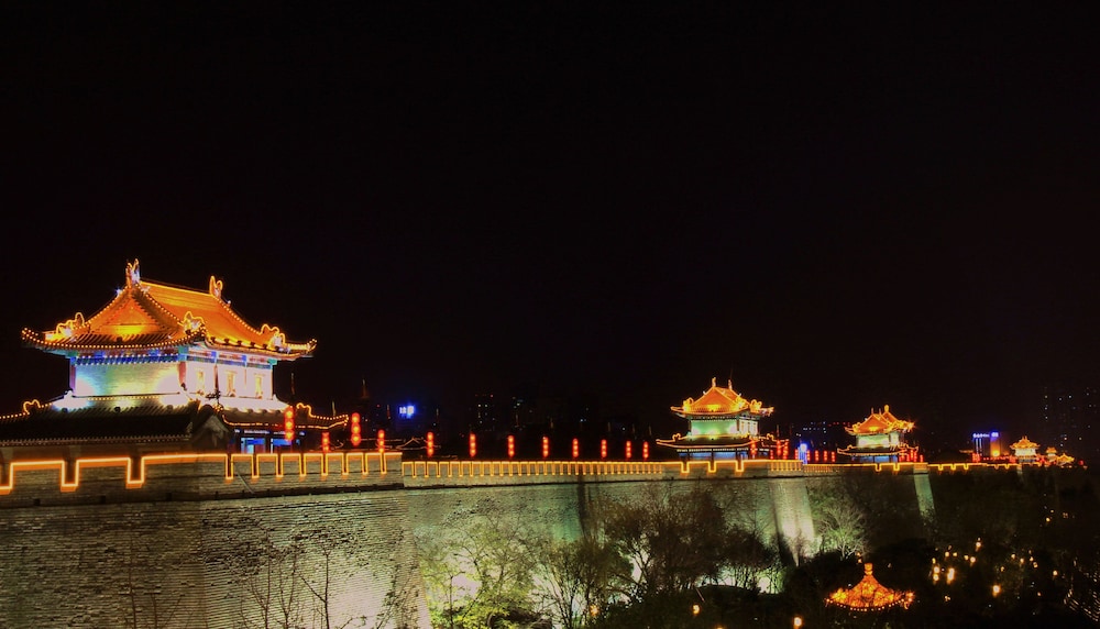 Campanile Hotel (Xi'an Bell & Drum Tower) 11/60