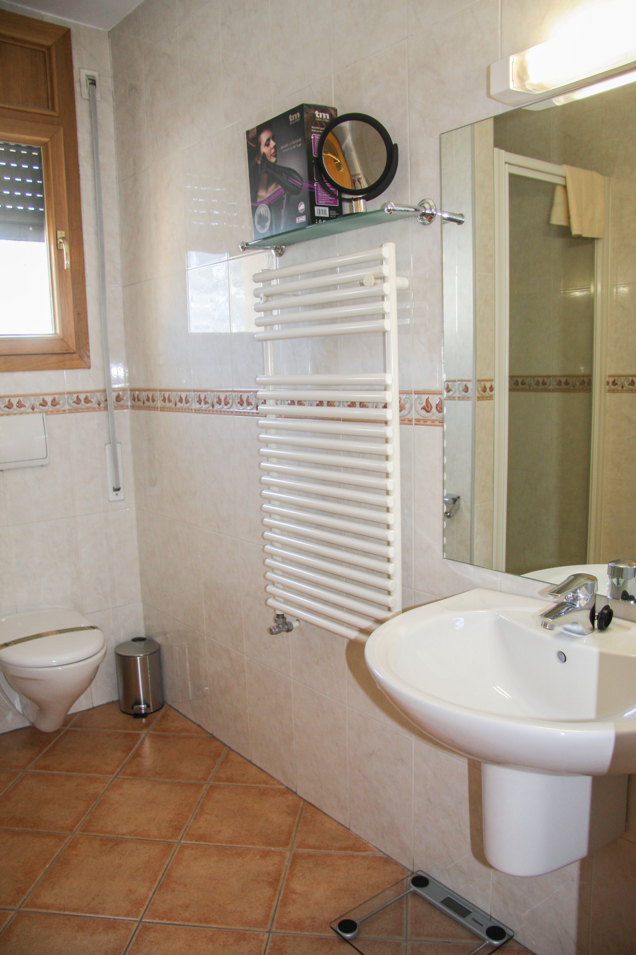 APARTAMENTOS GLAC SOLDEU 3000 36/38