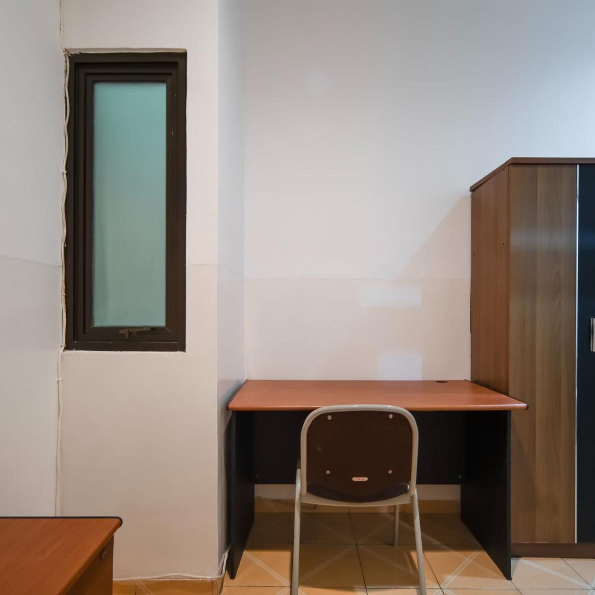 OYO 196 Horizone Residence 2/22