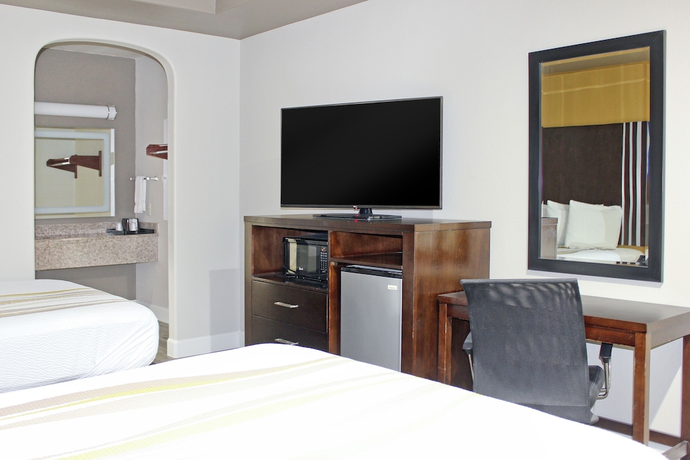 Palacio Royale Inn Houston Nw 9/33