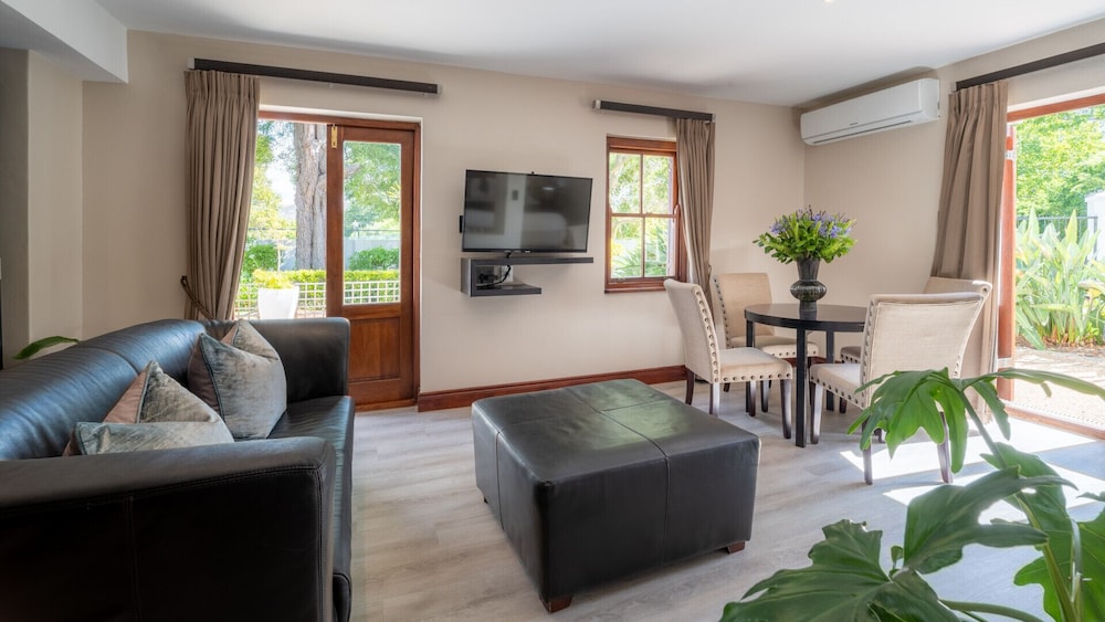 Nova Constantia Boutique Residence 45/70