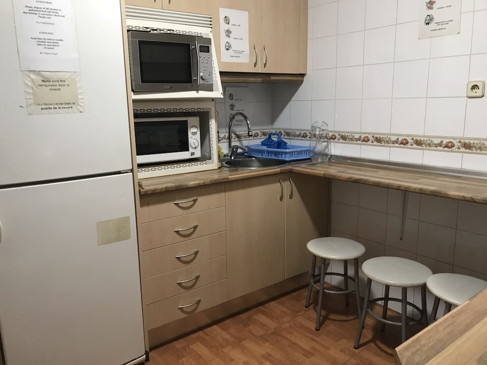 Hostel Rc Miguel Angel 46/49
