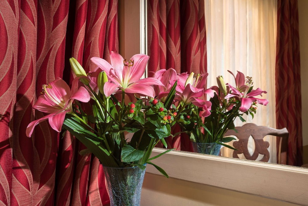 PrideInn Westlands Luxury Boutique Hotel photo2