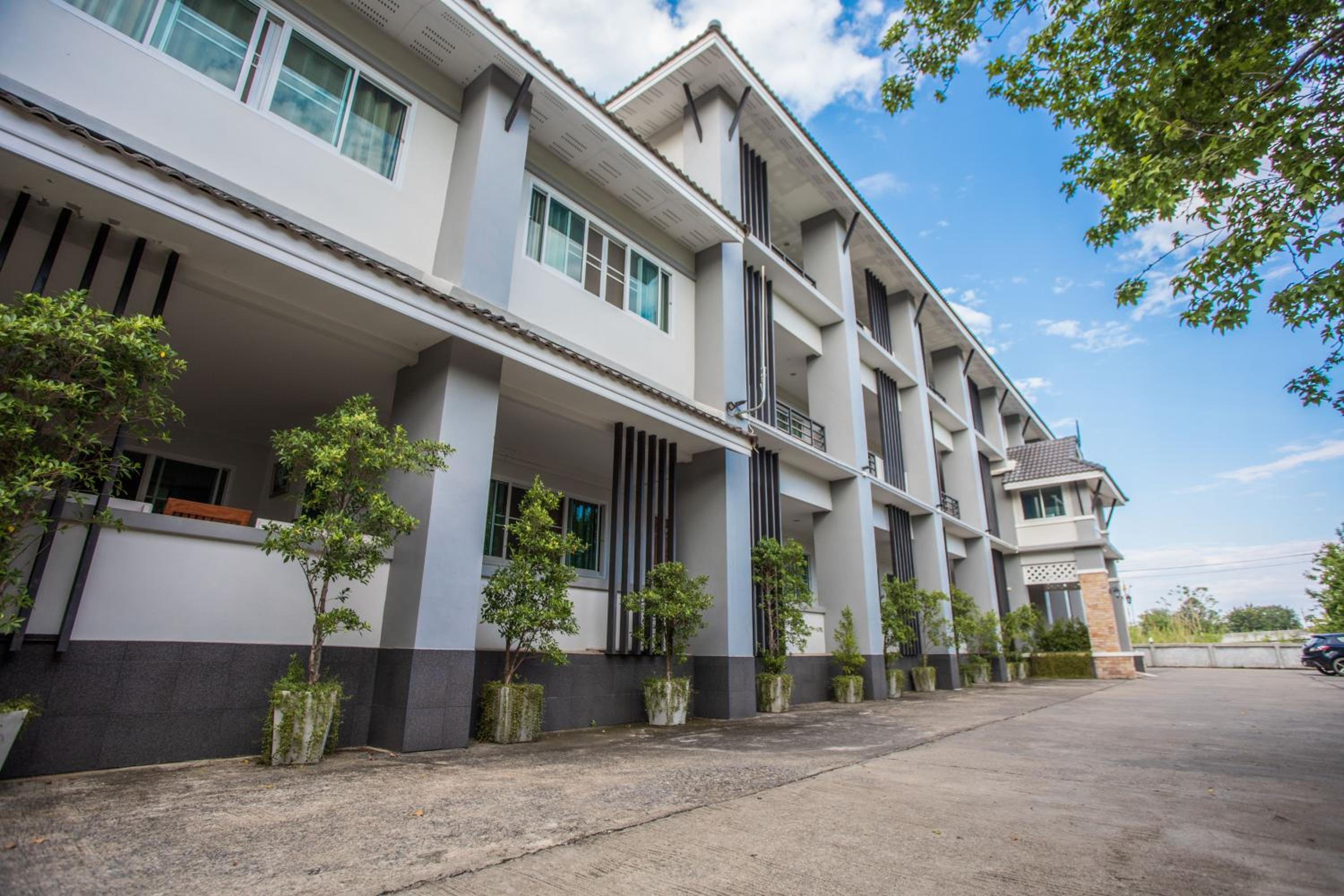 Siya House 58/65